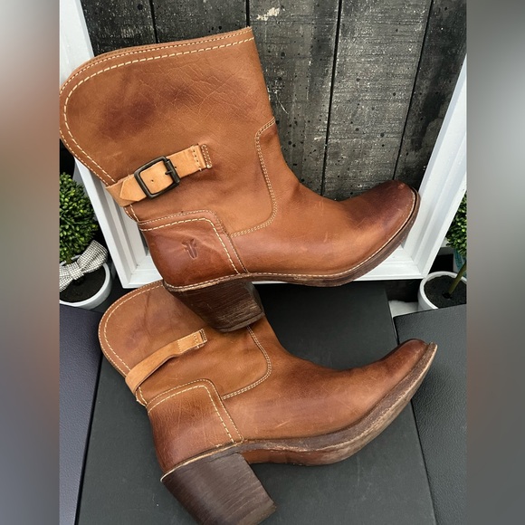 FRYE 77841 4003 D07 Leather Short Brown Carmel Cowboy Boots W 8.5 - Picture 2 of 11